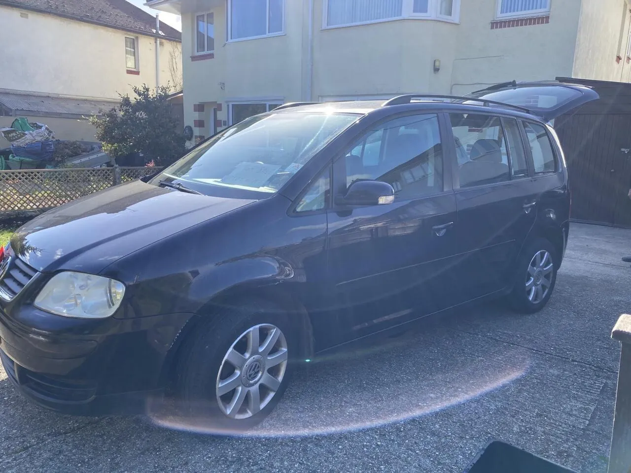 Volkswagen Touran 2006 photo 4