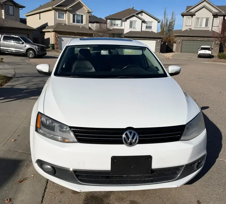 Volkswagen Jetta 2014 photo 2