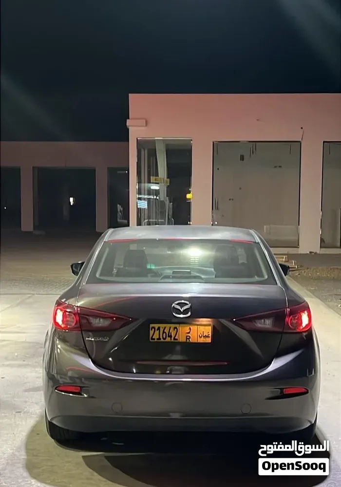 Mazda 3 2016 photo 2