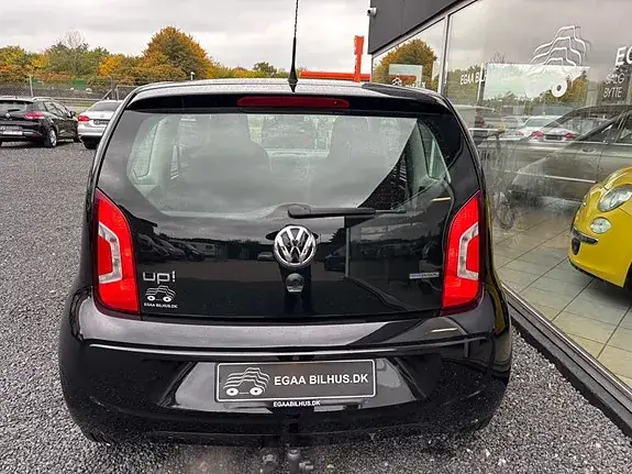 Volkswagen Up 2013 photo 4