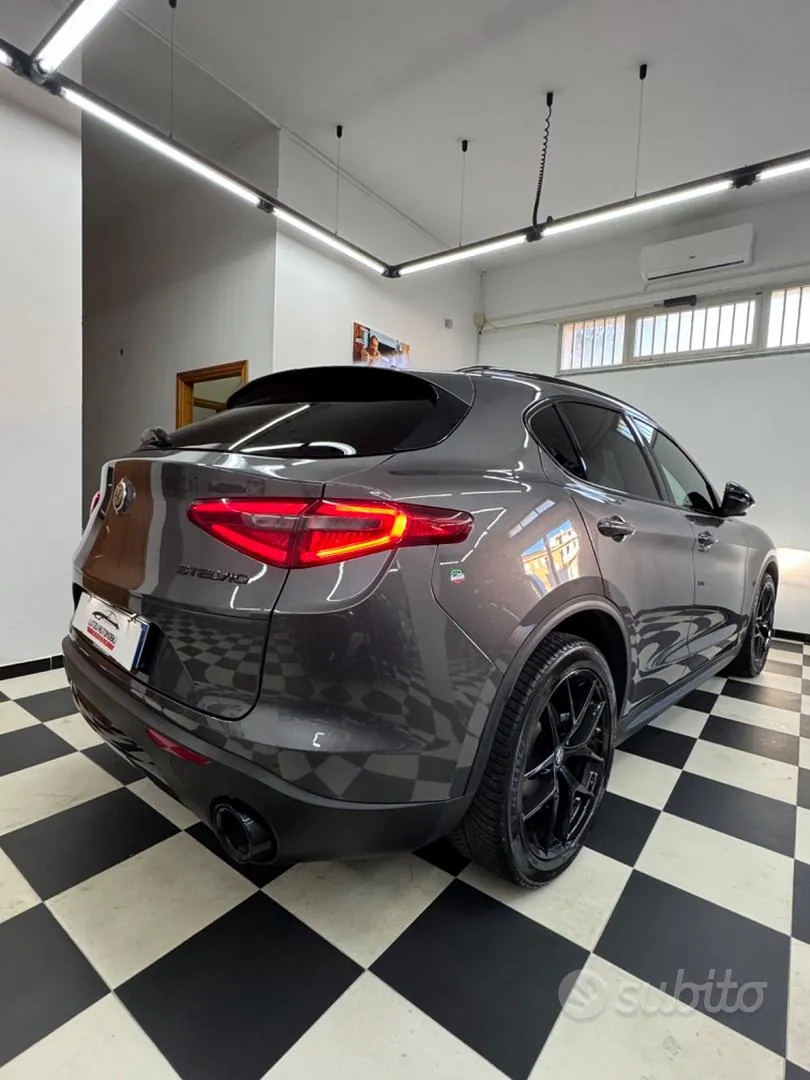 Alfa Romeo Stelvio 2019 photo 2