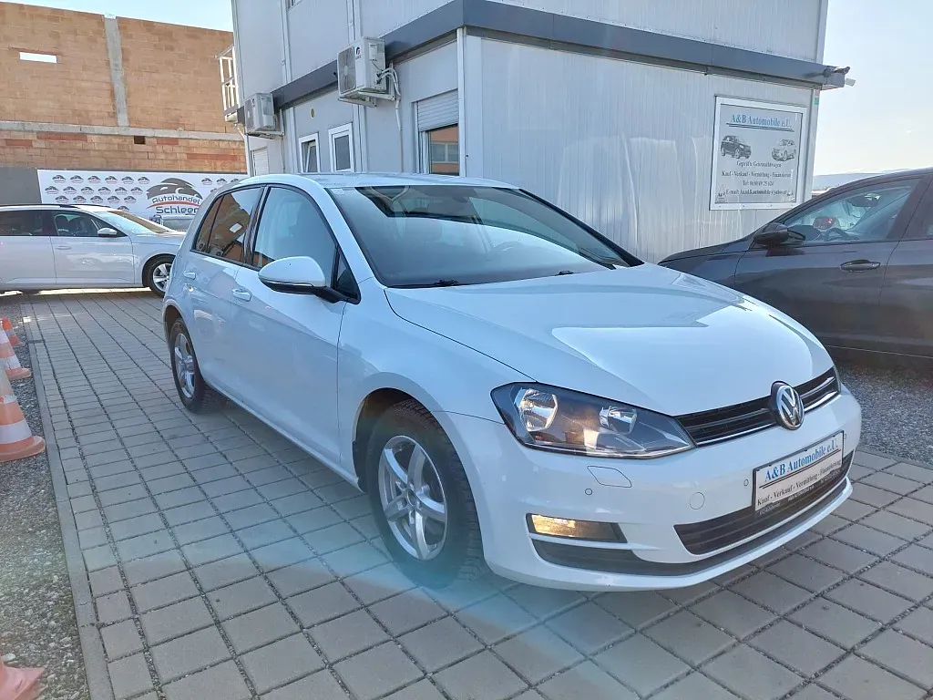 Volkswagen Golf 2013 photo 3