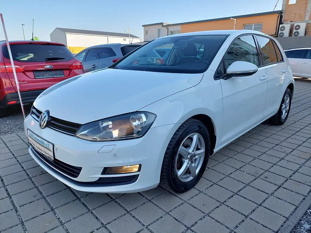 Volkswagen Golf 2013 photo 2