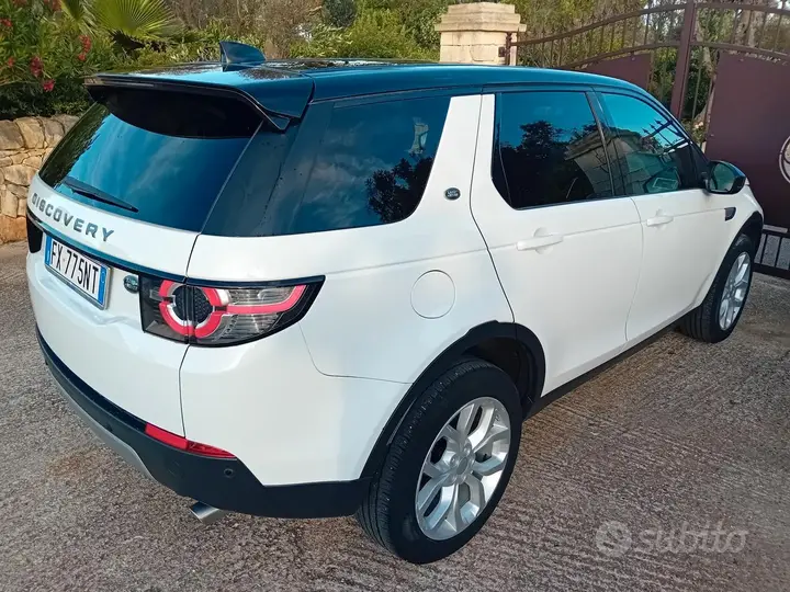 Land Rover Discovery Sport 2019 photo 4