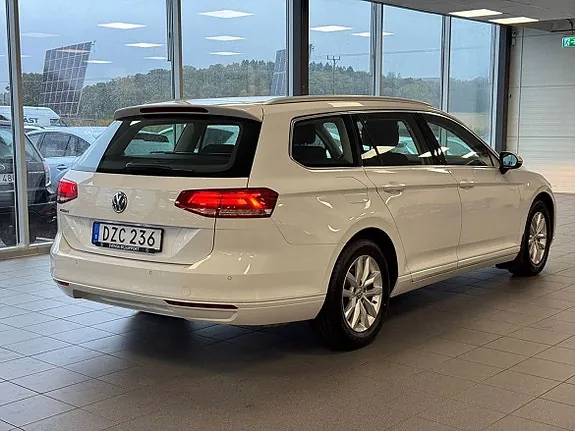 Volkswagen Passat 2018 photo 3