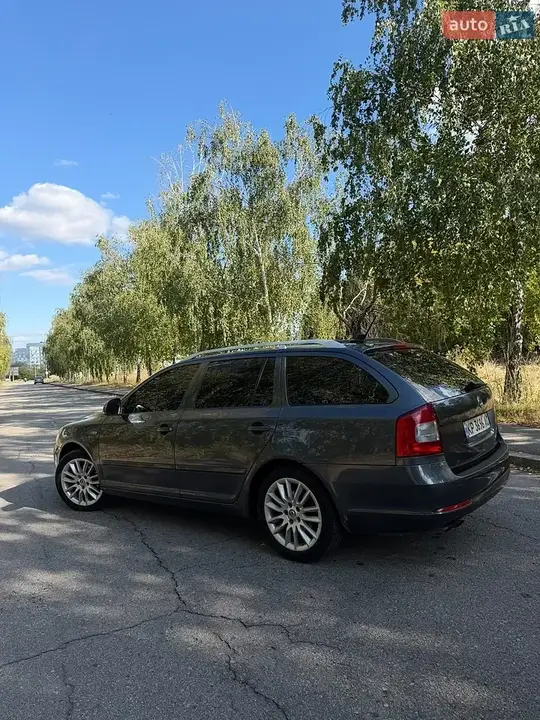 Skoda Octavia 2011 photo 5