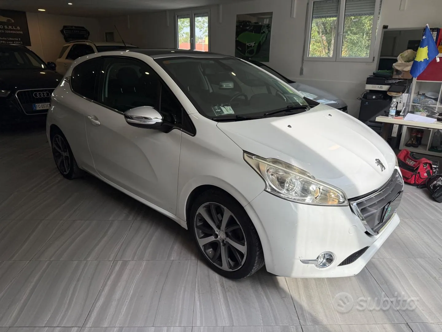 Peugeot 208 2013 photo 4