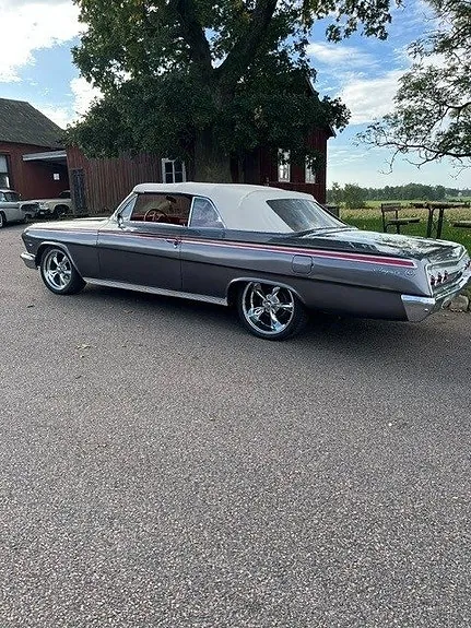 Chevrolet Impala 1962 photo 3