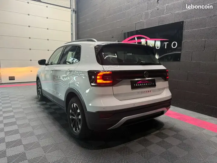 Volkswagen T-Cross 2021 photo 3