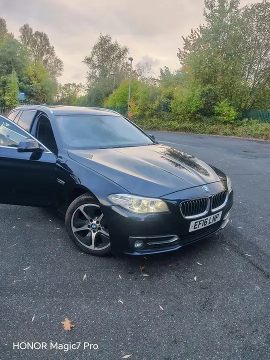 BMW 5 Series 2016 photo 2