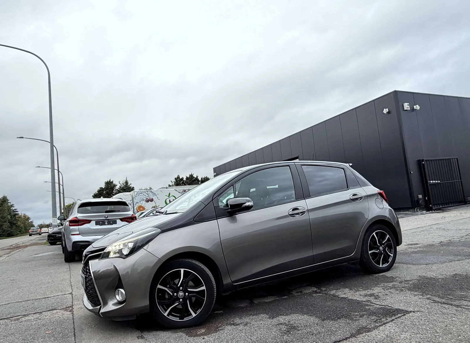 Toyota Yaris 2016 photo 4