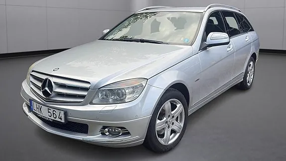 Mercedes-Benz C230