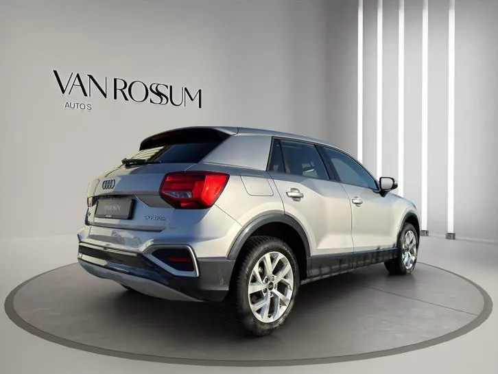 Audi Q2 2021 photo 3