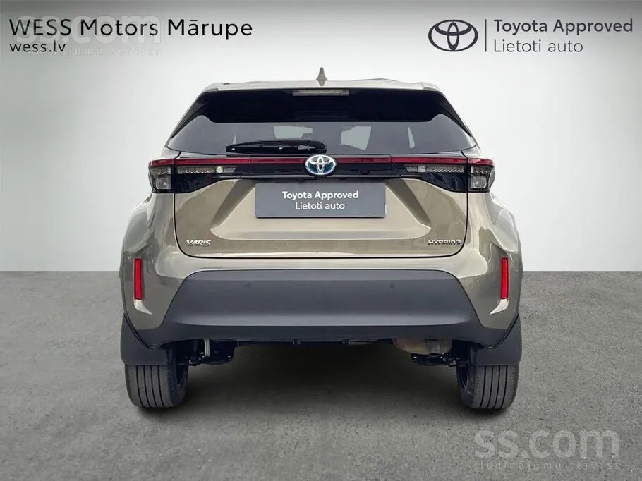 Toyota Yaris Cross Crossover 2022 photo 4
