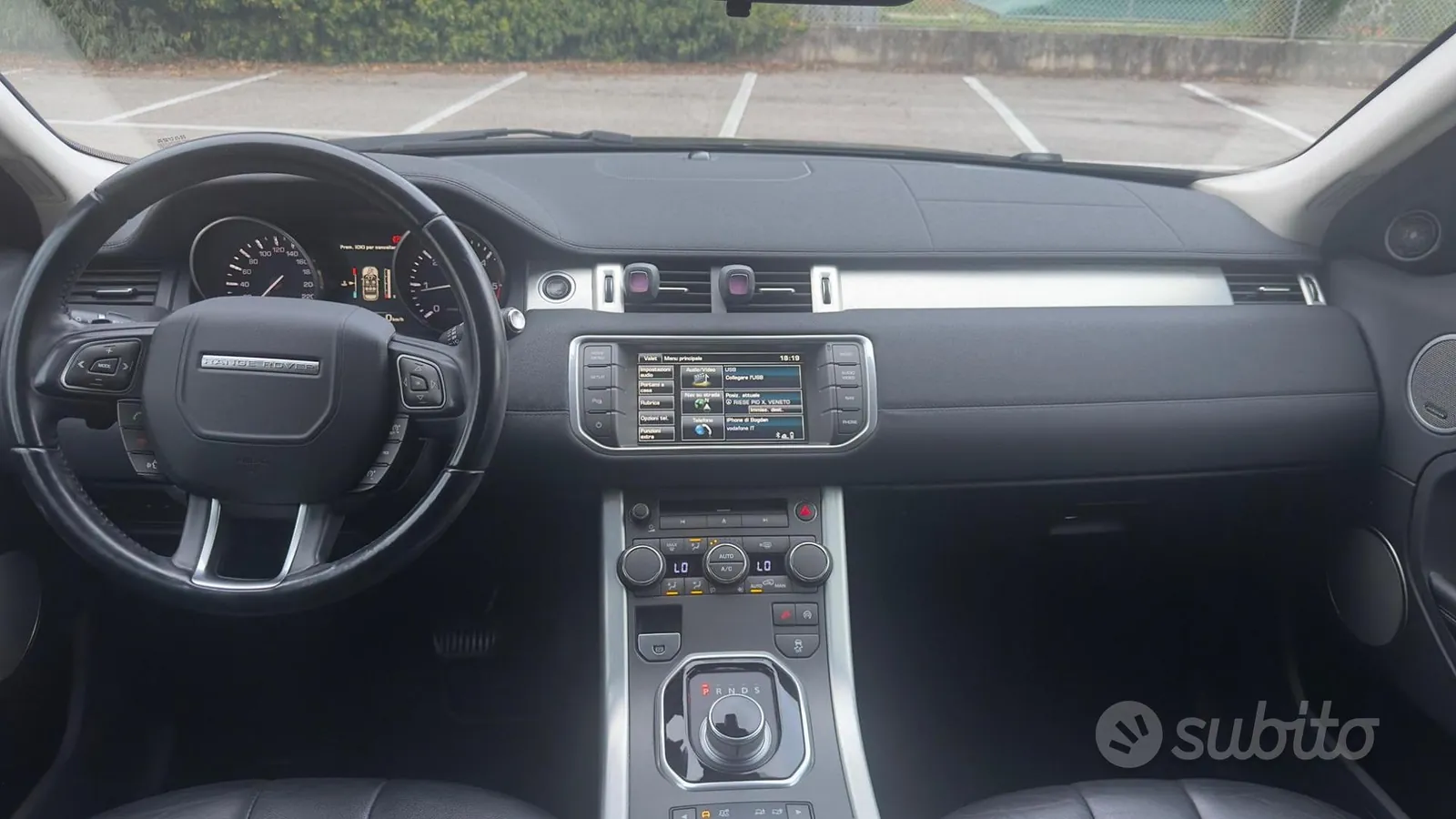Land Rover Range Rover Evoque 2014 photo 2