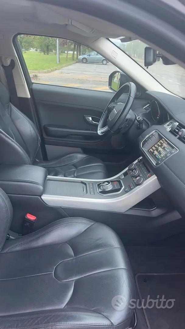 Land Rover Range Rover Evoque 2014 photo 4