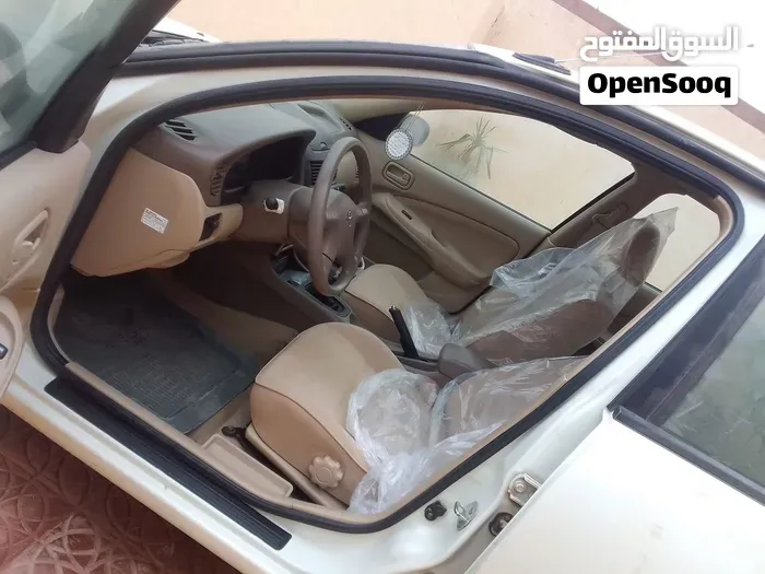 Nissan Sunny 2009 photo 3
