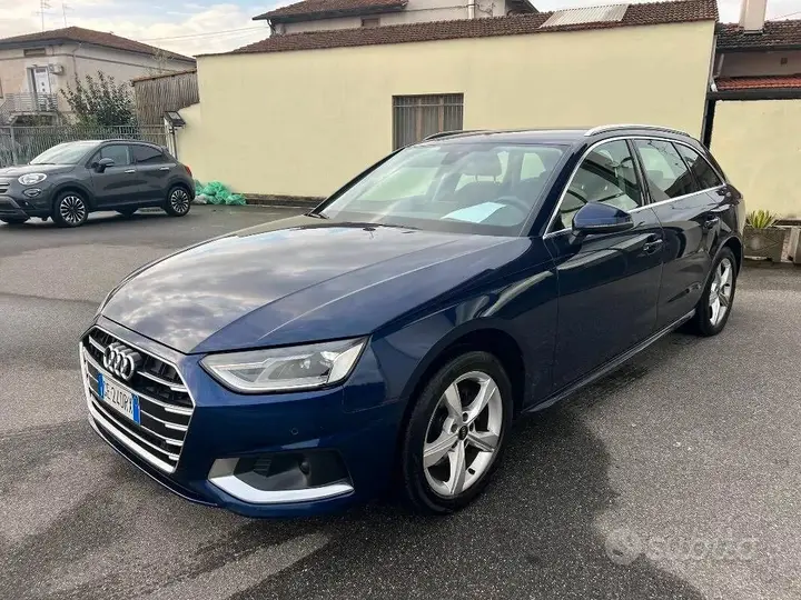 Audi A4 Avant 2021 photo 3
