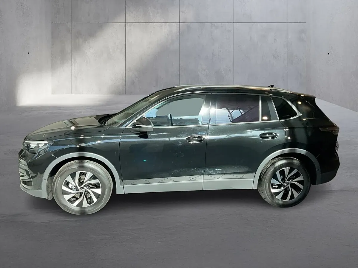Volkswagen Tiguan 2026 photo 2