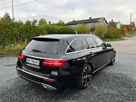 Mercedes-Benz E220 D 2017 photo 3
