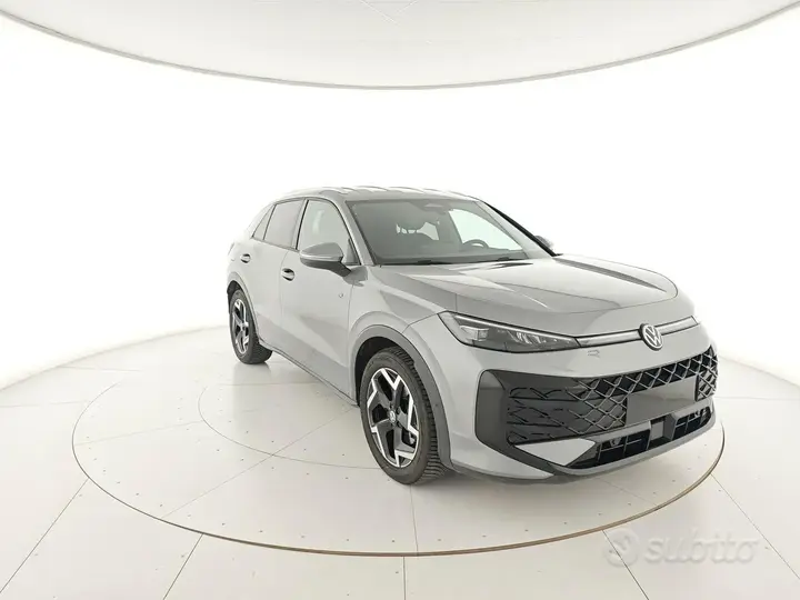 Volkswagen T-Roc 2026 photo 2