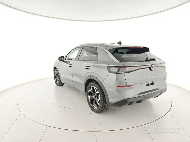 Volkswagen T-Roc 2026 photo 4