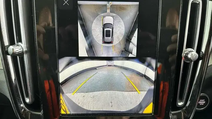 Volvo Xc40 2026 photo 4