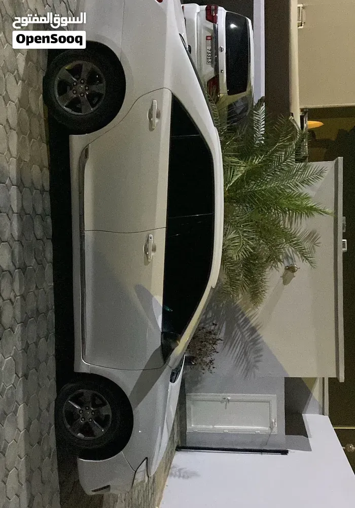 Toyota Camry 2014 photo 2