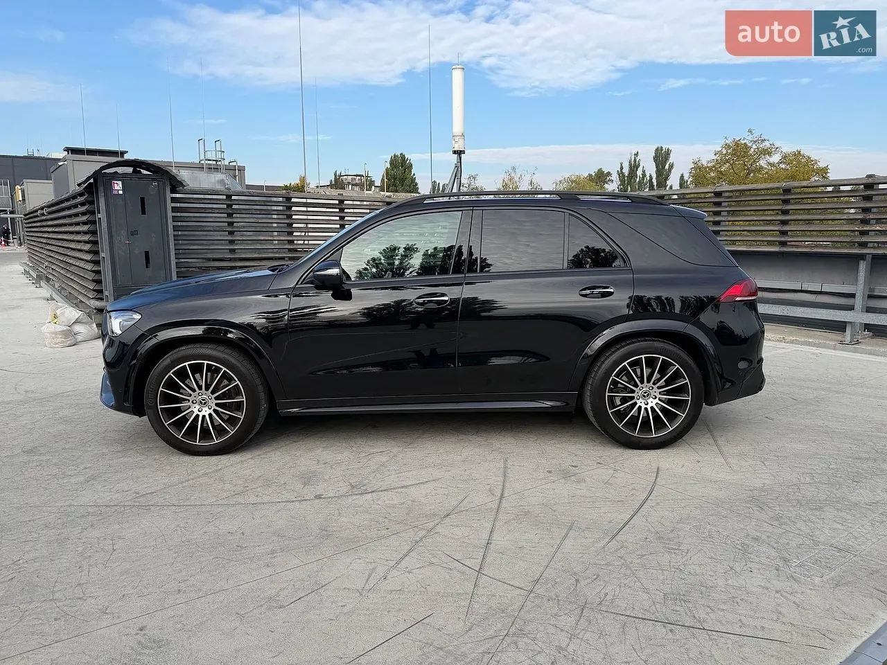 Mercedes-Benz Gle-Class 2022 photo 4