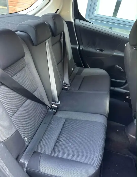 Peugeot 207 2009 photo 4