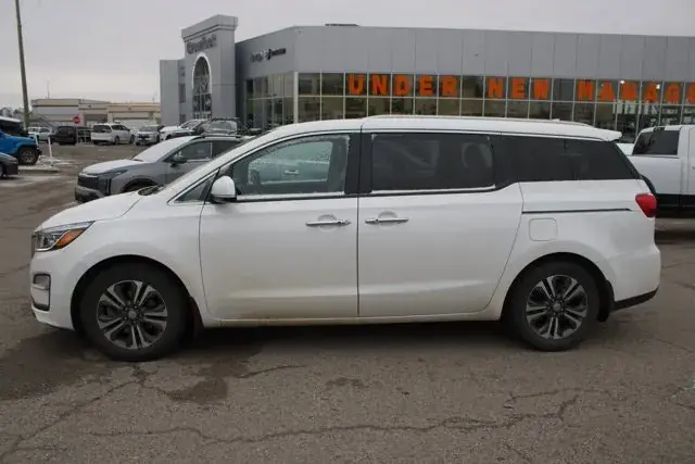 Kia Sedona 2020 photo 4