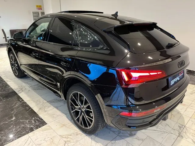 Audi Q5 2023 photo 2
