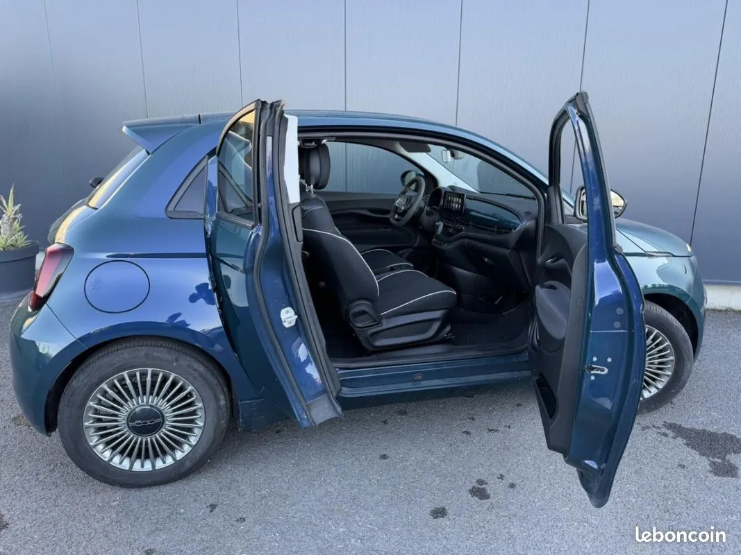 Fiat 500 2023 photo 3