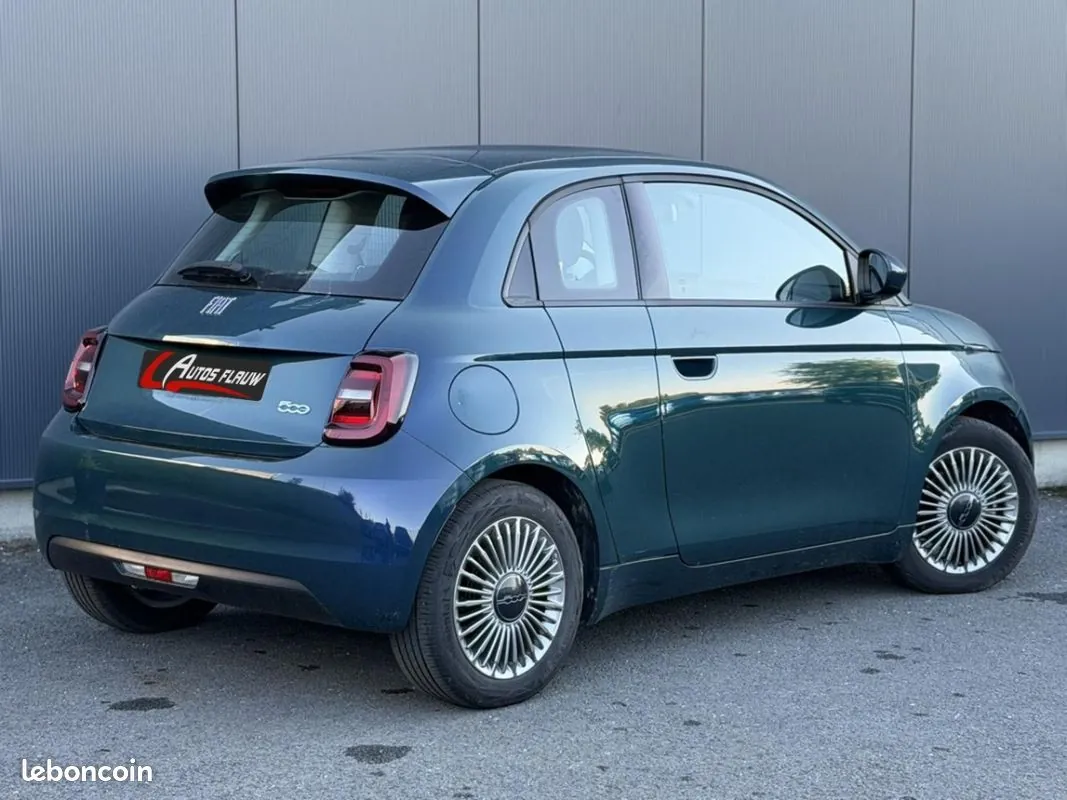 Fiat 500 2023 photo 2