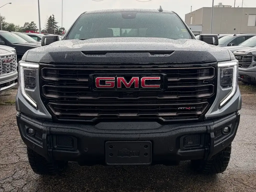 GMC Sierra 1500 2026 photo 2