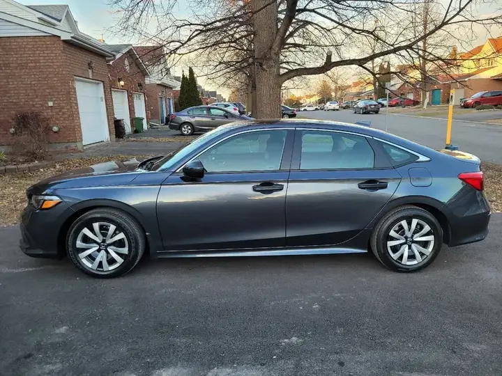 Honda Civic 2024 photo 3