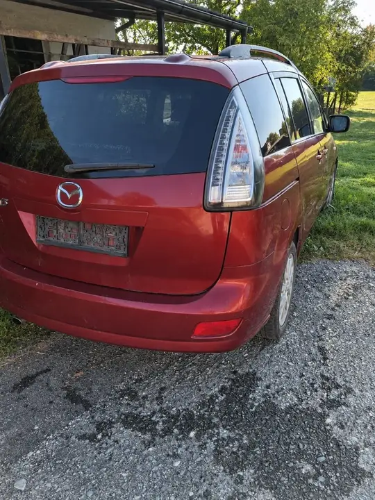 Mazda Mazda5 2010 photo 3