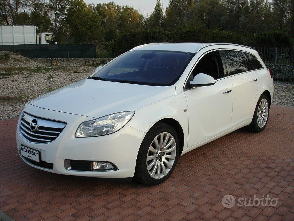 Opel Insignia 2009 photo 3