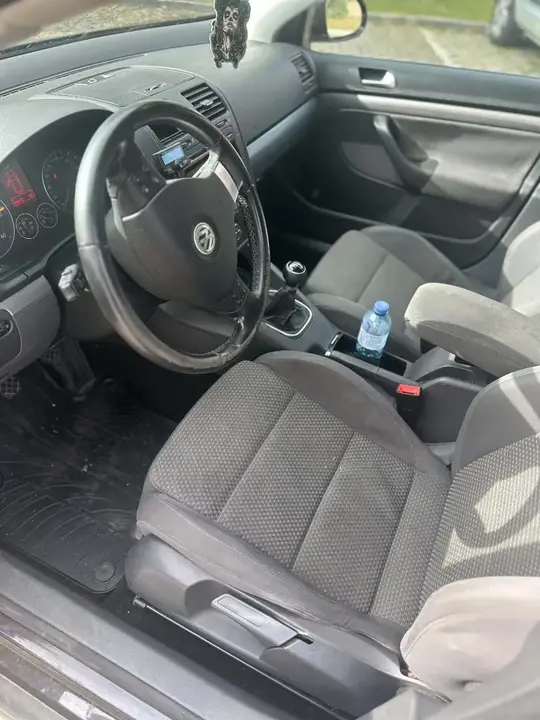 Volkswagen Golf 2009 photo 3