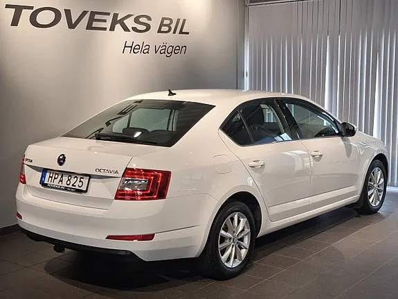 Skoda Octavia 2015 photo 5