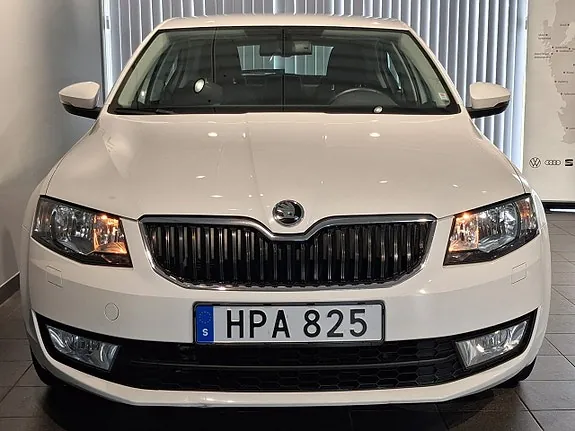 Skoda Octavia 2015 photo 2