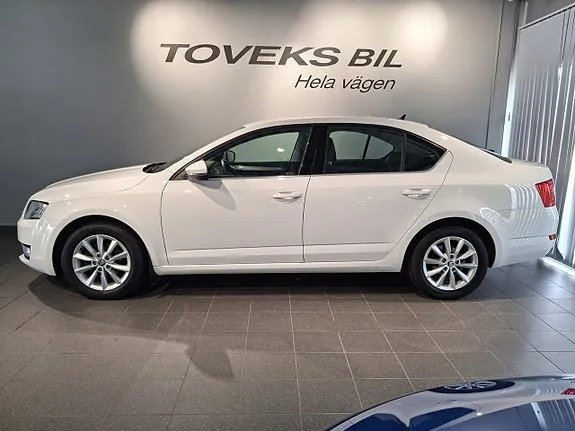 Skoda Octavia 2015 photo 3