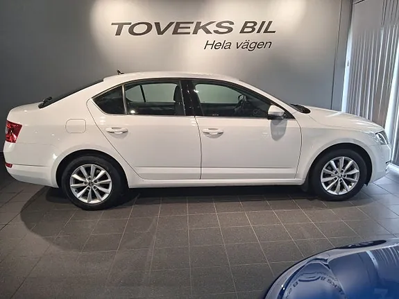 Skoda Octavia 2015 photo 4