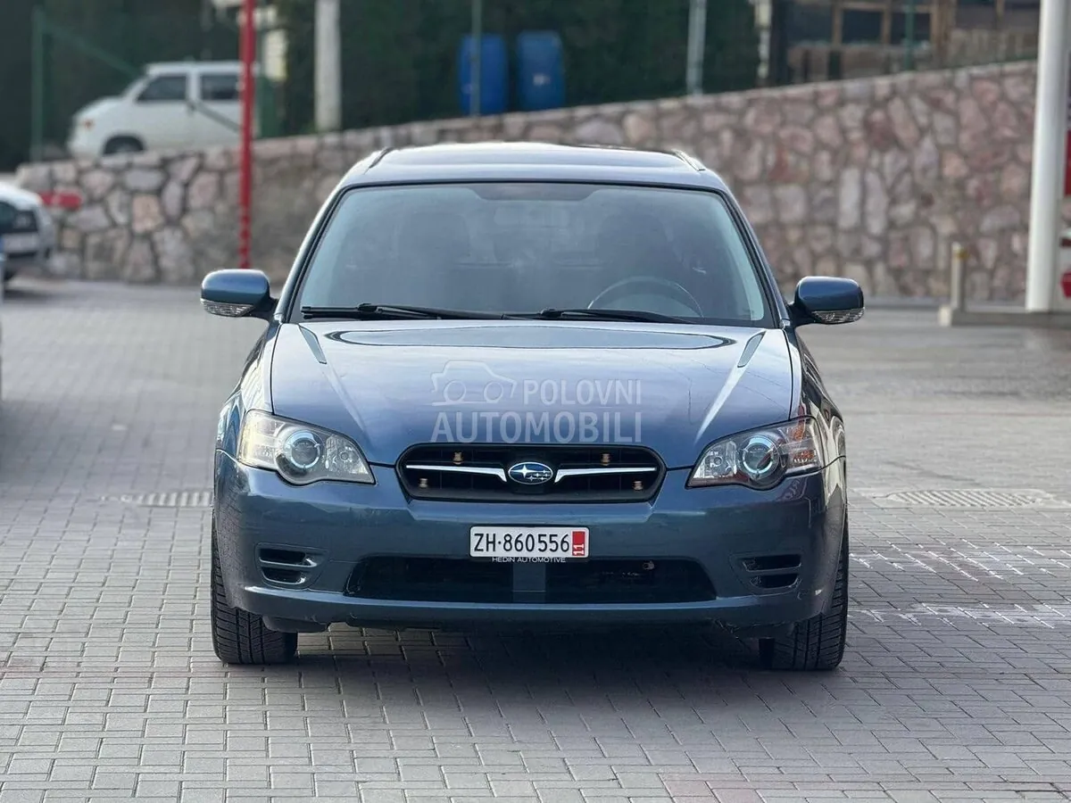Subaru Legacy 2004 photo 3