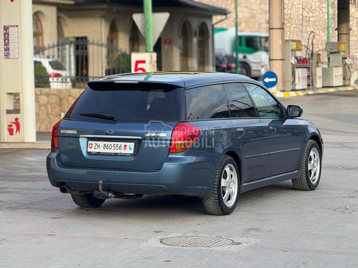 Subaru Legacy 2004 photo 5