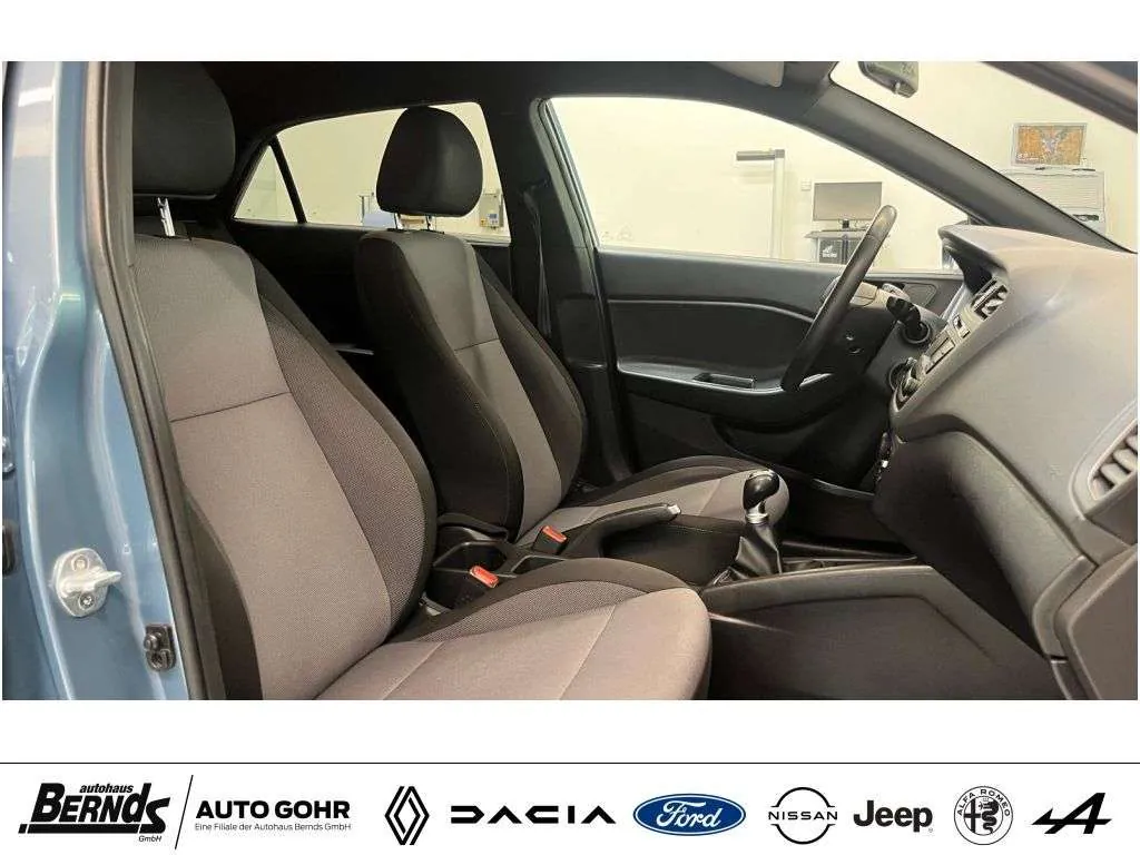 Hyundai I20 2018 photo 3