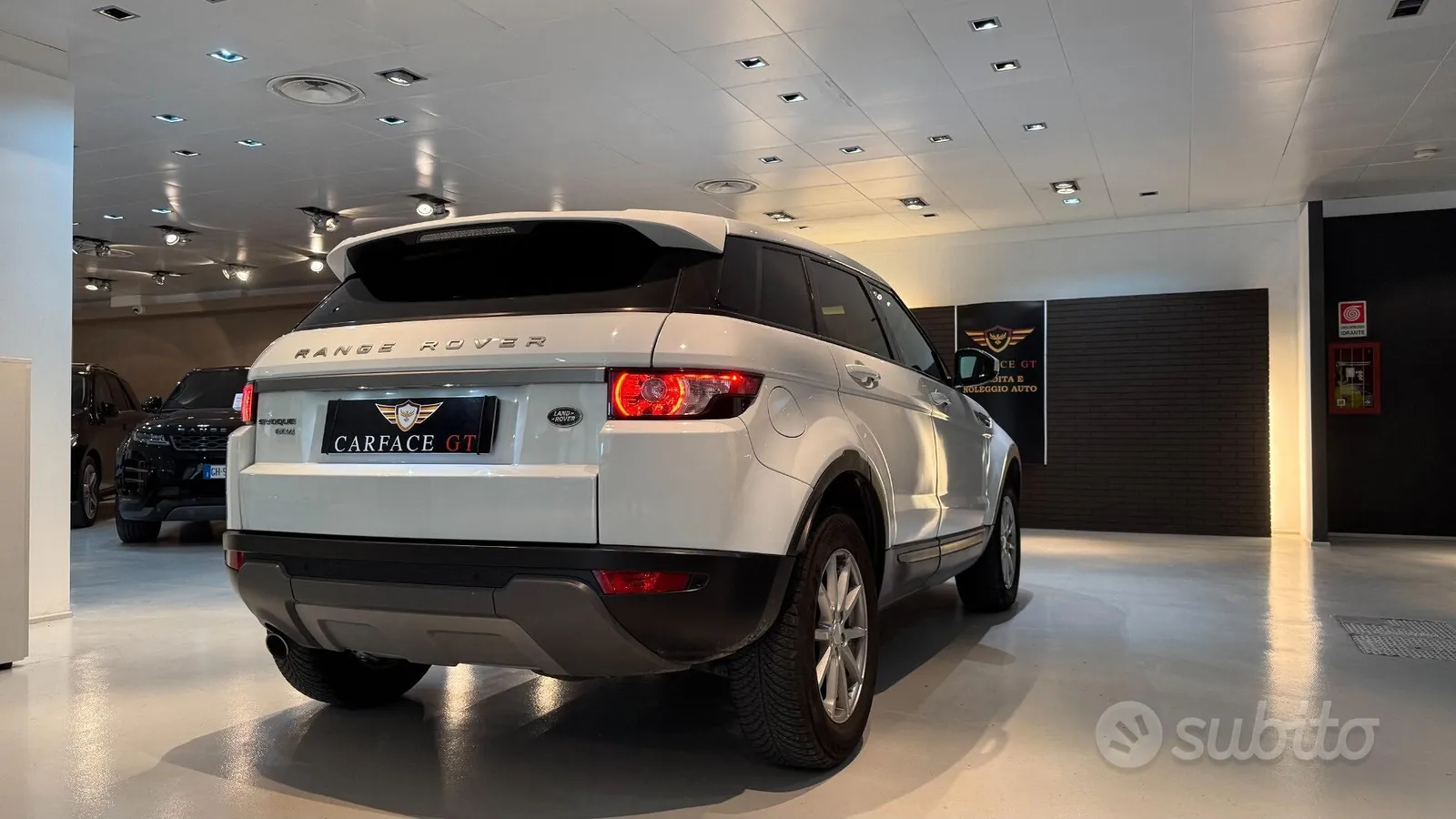 Land Rover Range Rover Evoque 2014 photo 4