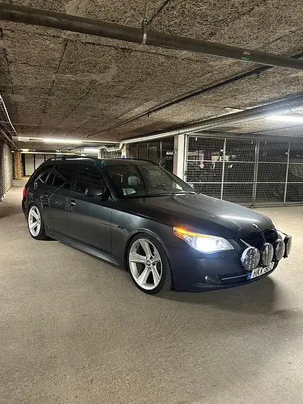 BMW 525D