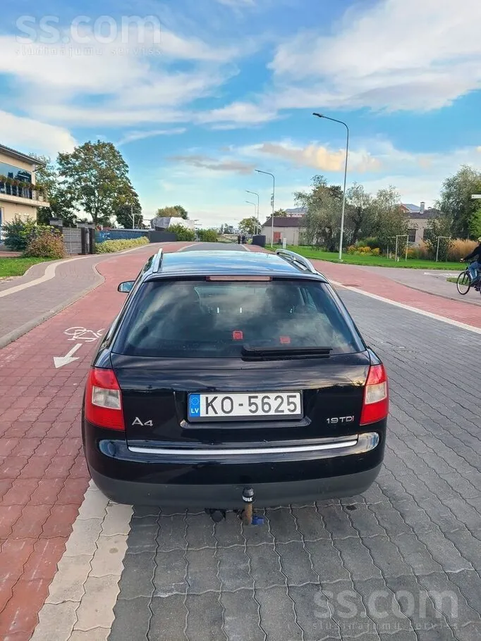 Audi A4 2003 photo 5