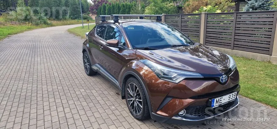Toyota C-Hr 2017 photo 3